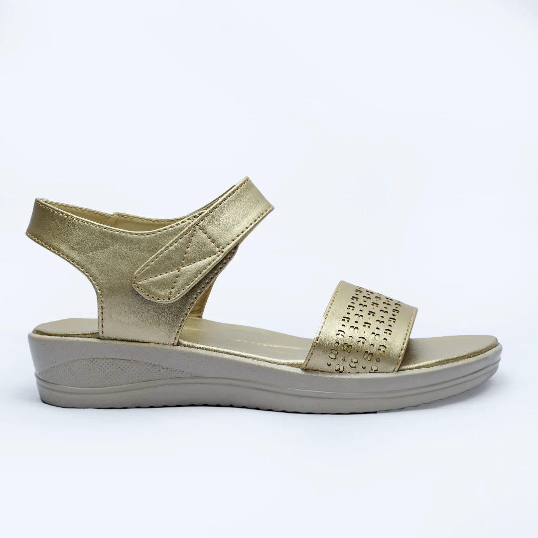 Women’s footwear catalogue style 4